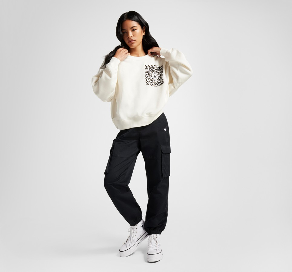 10026099-A02-286 Converse Leopard Crew Sweater